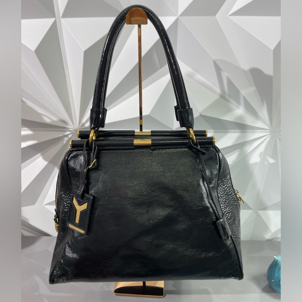 AUTHENTIC YVES SAINT LAURENT YSL Handbag Majorelle in Black Patent Leather